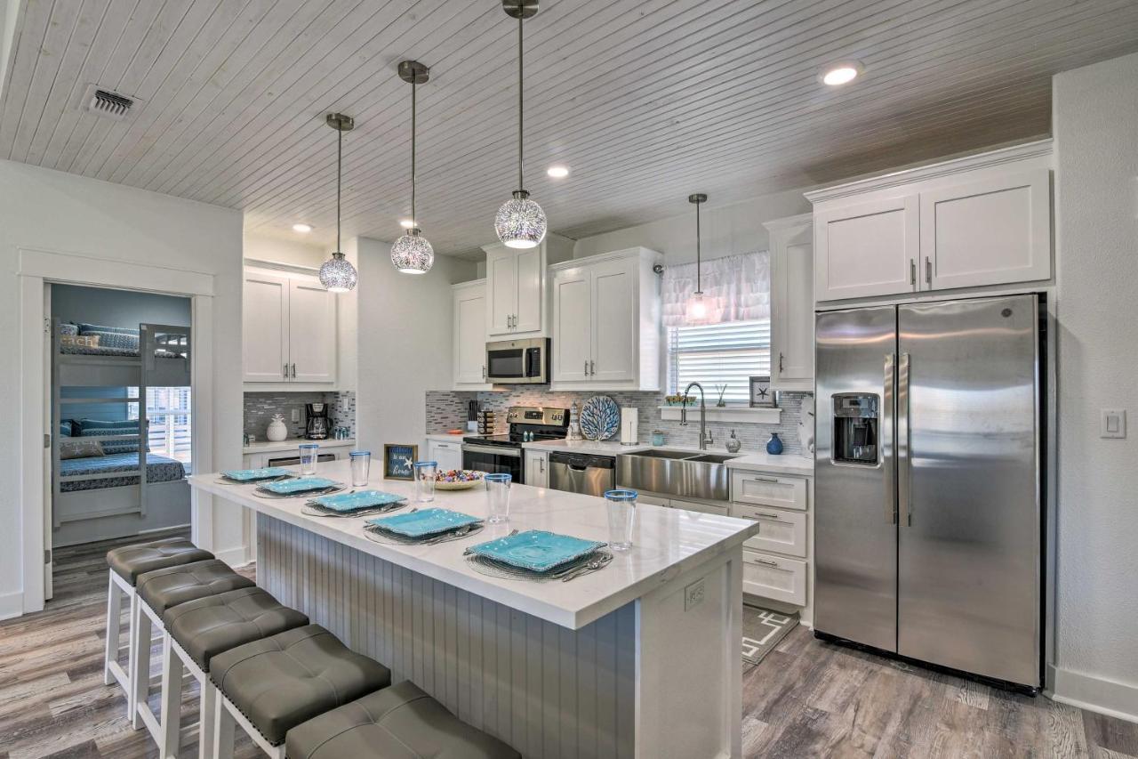 Bolivar Peninsula Beach House, Steps To Coast מראה חיצוני תמונה