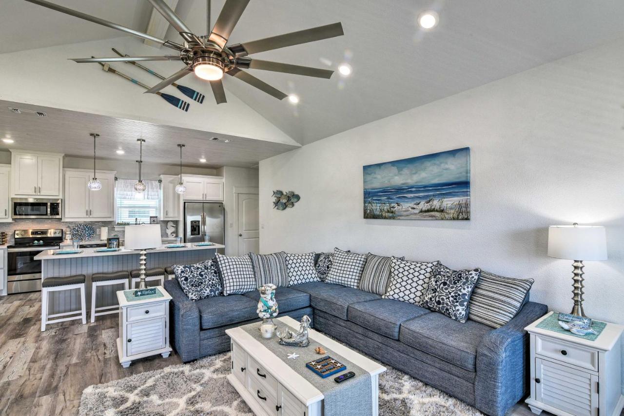 Bolivar Peninsula Beach House, Steps To Coast מראה חיצוני תמונה